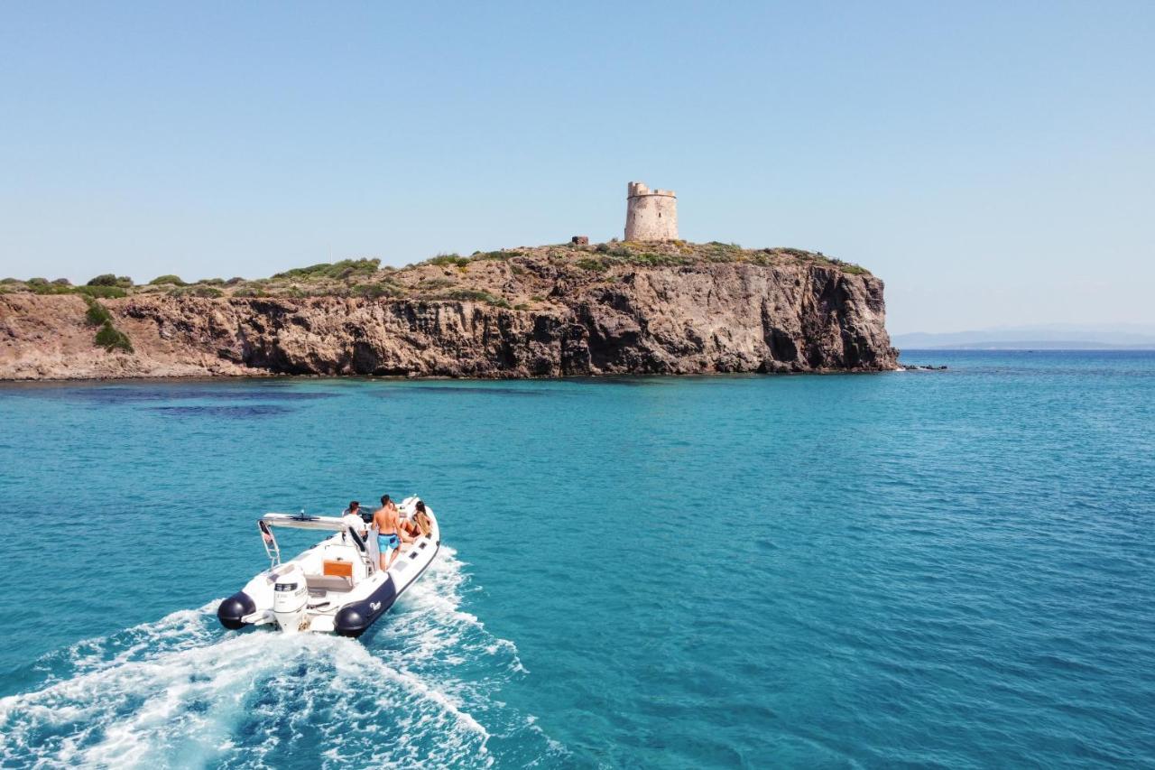 Lu' Hotel Maladroxia SantʼAntìoco エクステリア 写真