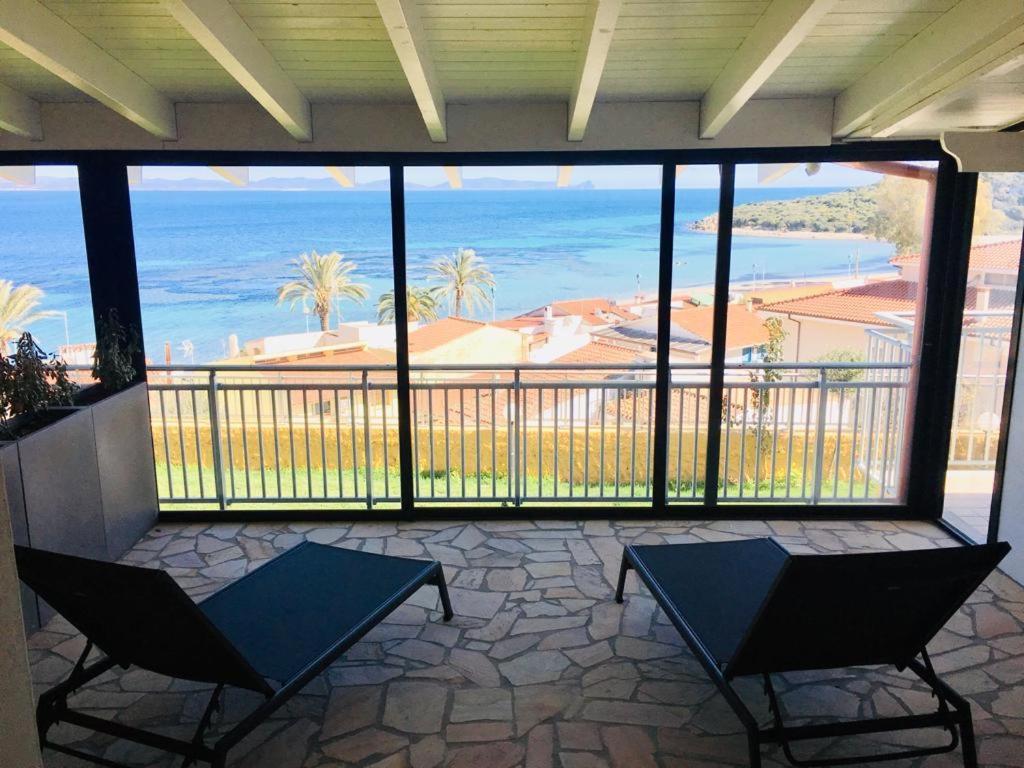 Lu' Hotel Maladroxia SantʼAntìoco エクステリア 写真